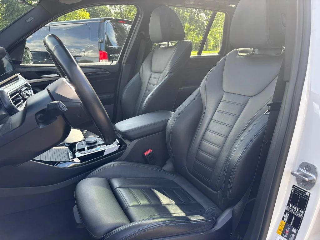 BMW iX3 – foto 12
