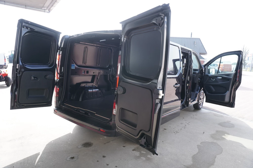 Renault Trafic – foto 6