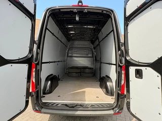 Mercedes-Benz Sprinter – thumbnail 25