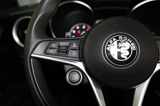 Alfa Romeo Stelvio – thumbnail 19