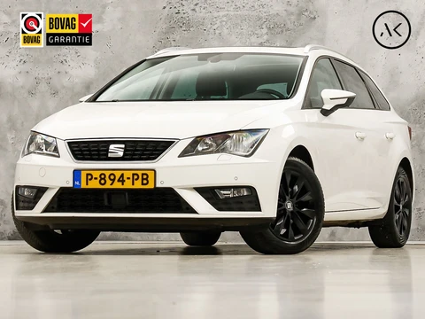 SEAT Leon ST 1.0 TSI Sport (PANORAMADAK, APPLE CARPLAY, CLIMATE, STOELVERWARMING, CAMERA, SPORTSTOELEN, TREKHAAK, GETINT GLAS, CRUISE, NIEUWSTAAT)