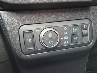 Ford Kuga – thumbnail 28