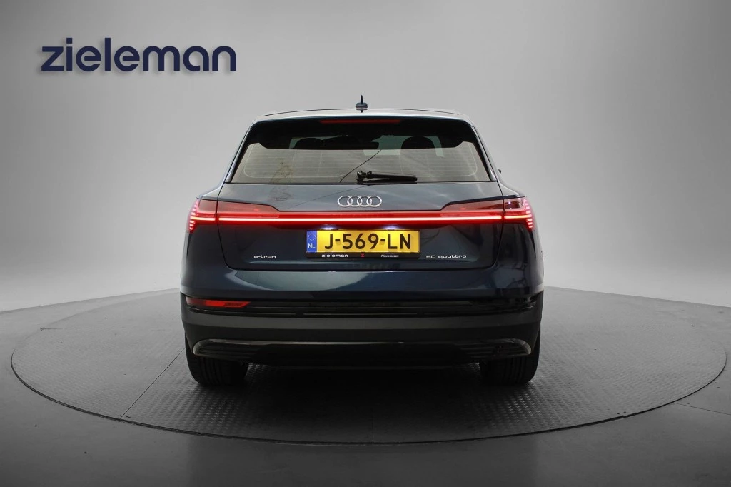 Audi e-tron – foto 4