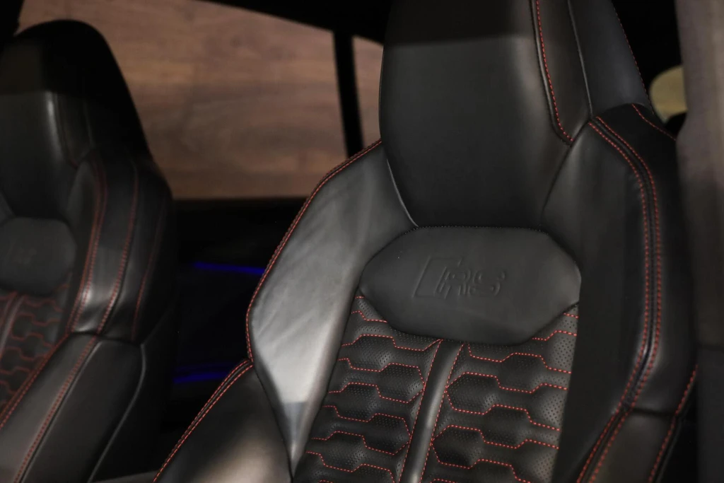 Audi RSQ8 – foto 44