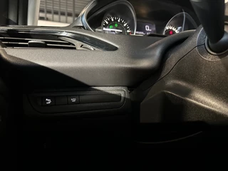 Peugeot 208 – thumbnail 36