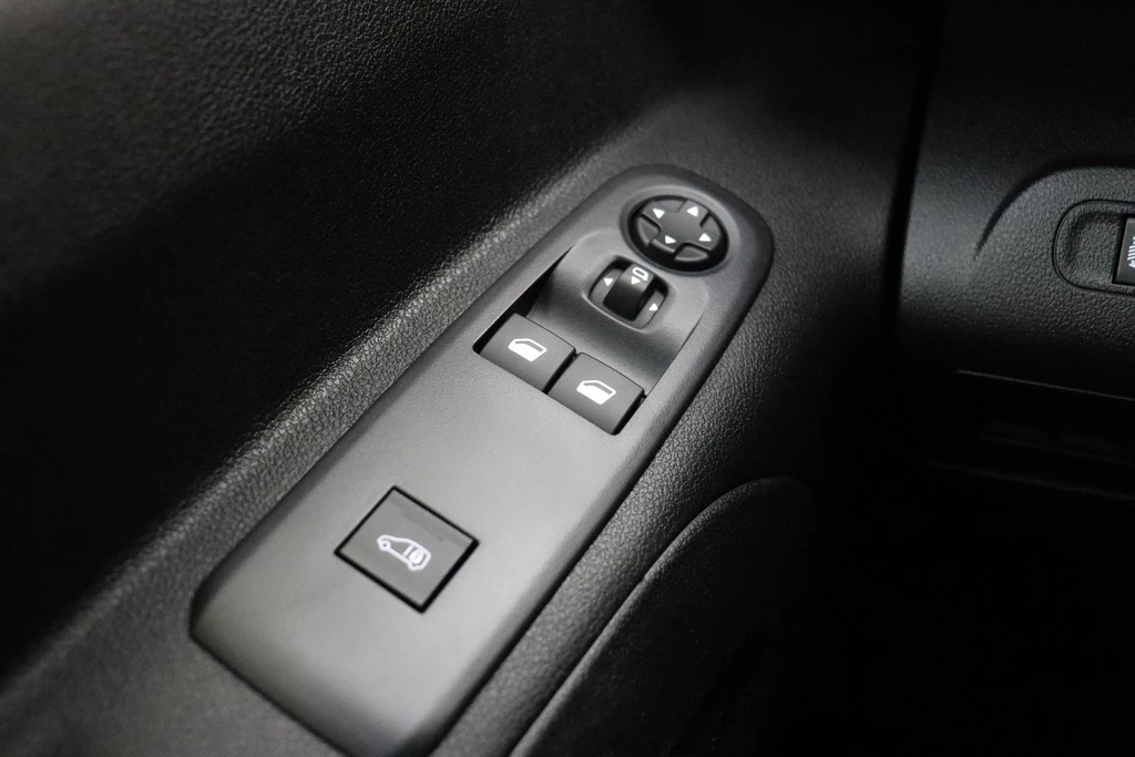 Peugeot Partner – foto 17