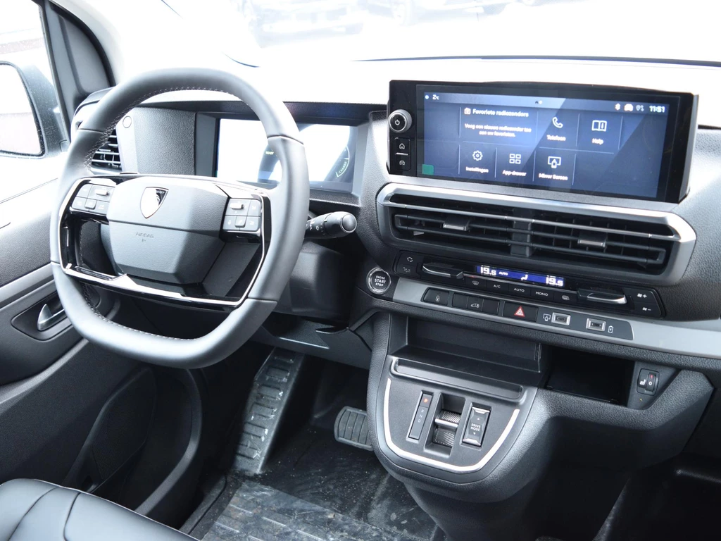 Peugeot e-Expert – foto 12