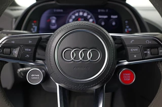 Audi R8 – thumbnail 29