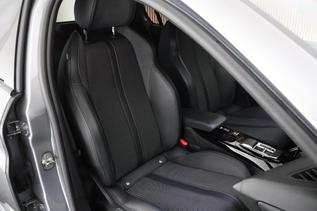 Peugeot e-208 – foto 7