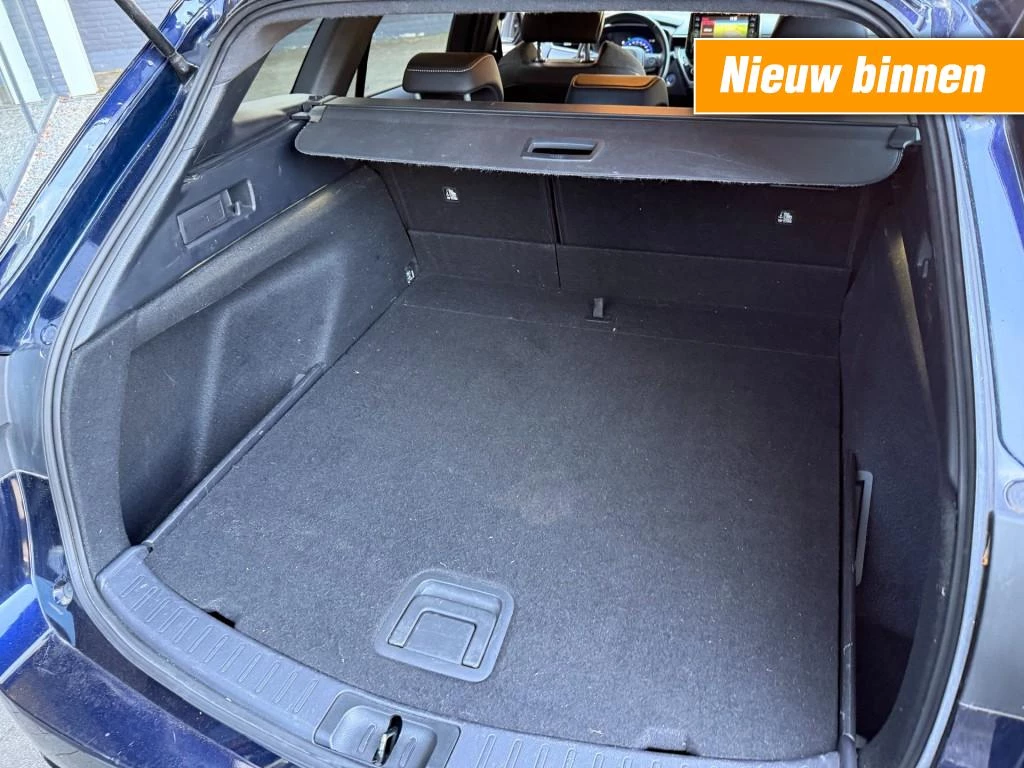 Toyota Corolla Touring Sports – foto 39