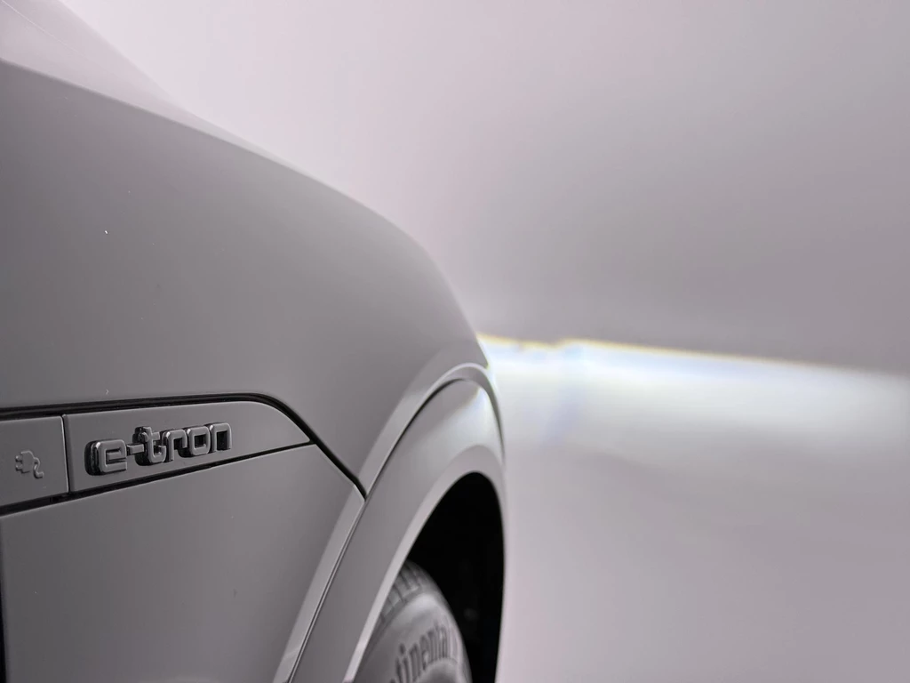 Audi Q8 e-tron – foto 46