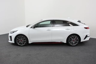 Kia ProCeed – thumbnail 3