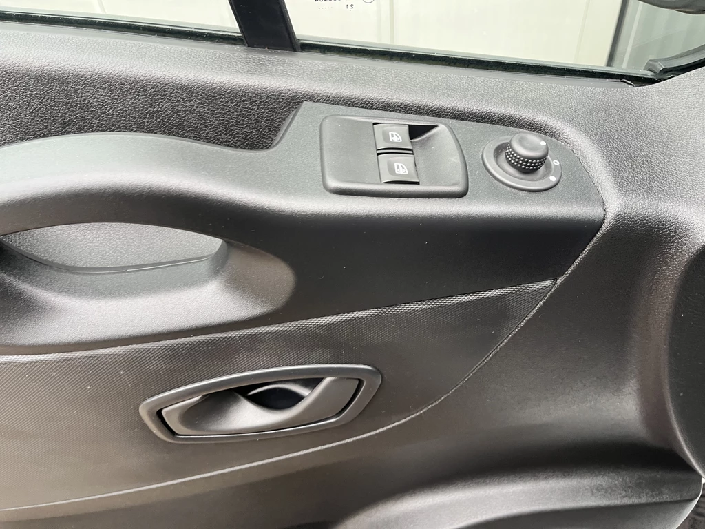 Renault Trafic – foto 14