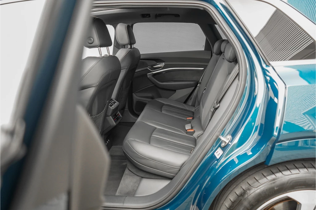 Audi e-tron – foto 13