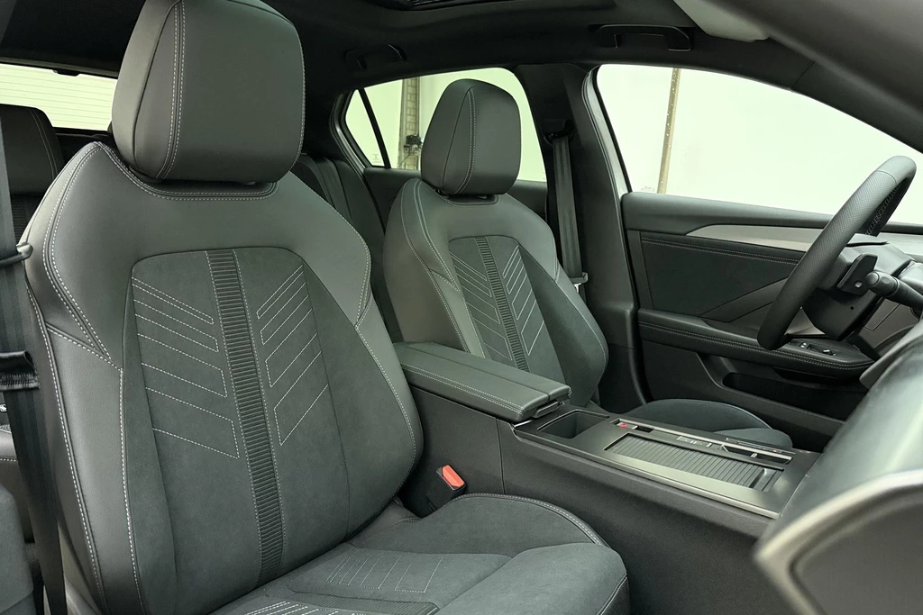 Opel Astra – foto 12