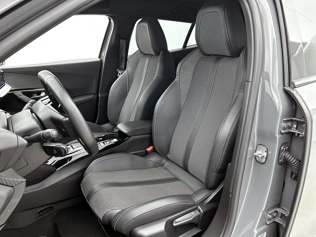 Peugeot e-2008 – foto 41