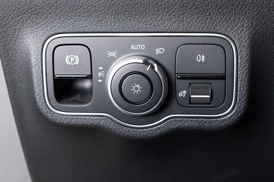 Mercedes-Benz EQA – foto 24