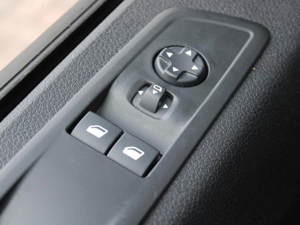 Peugeot e-Expert – foto 22