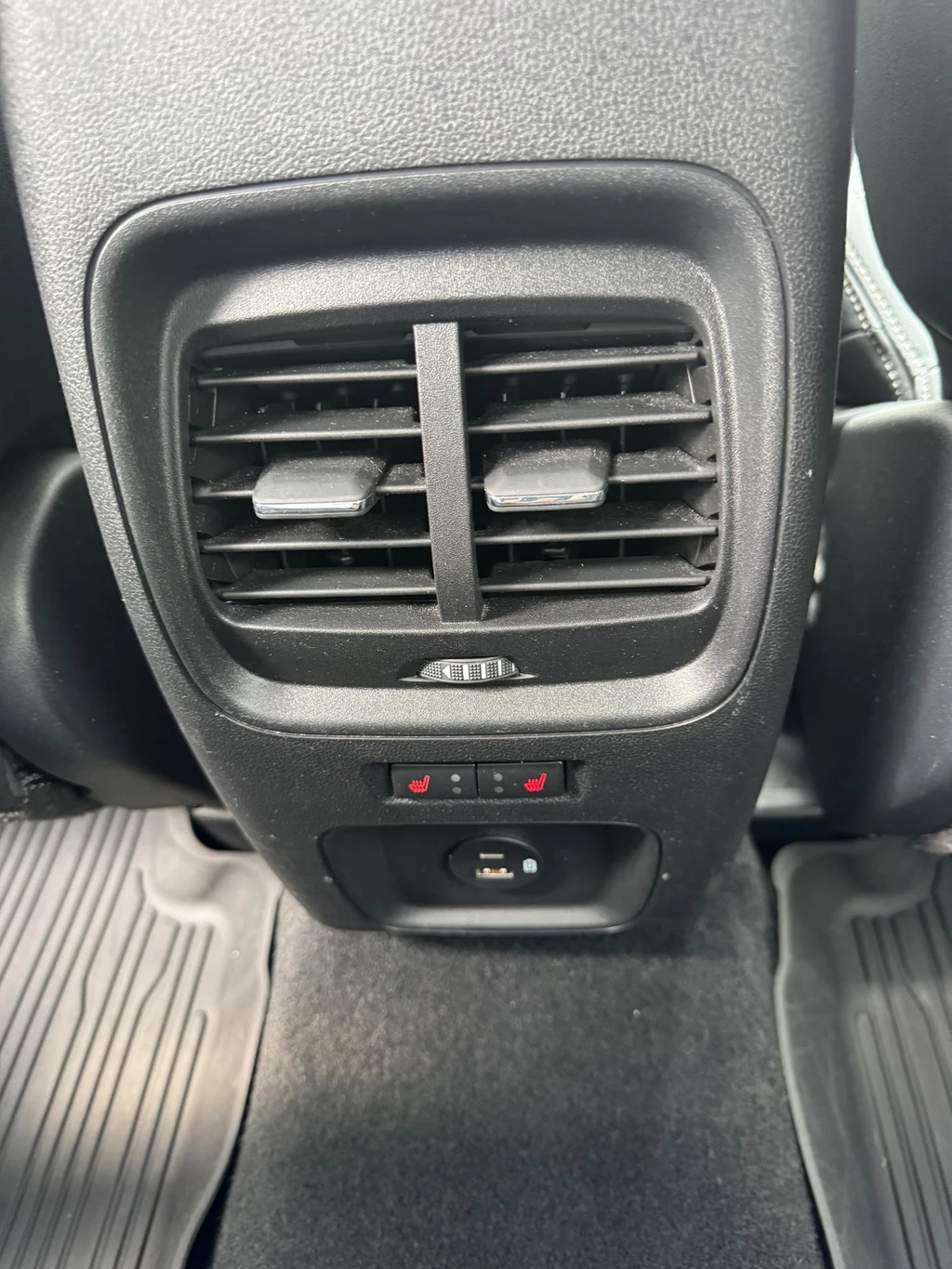 Ford Kuga – foto 14