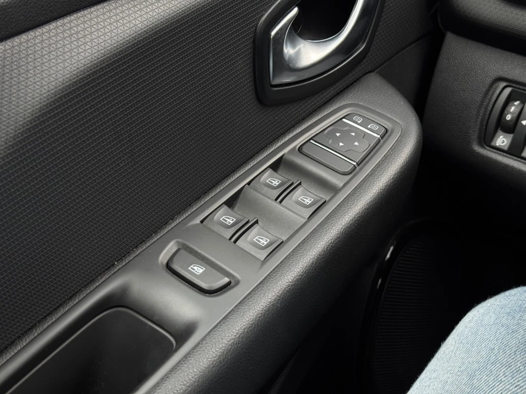 Renault Clio – foto 10