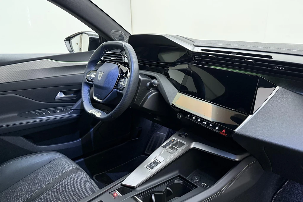 Peugeot 408 – foto 16