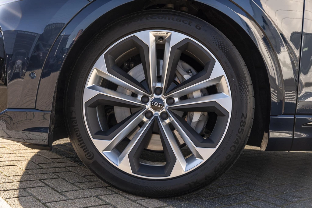 Audi Q8 – foto 15