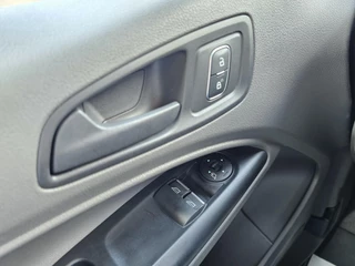 Ford Transit Connect – thumbnail 13