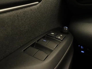 Toyota Yaris – thumbnail 18