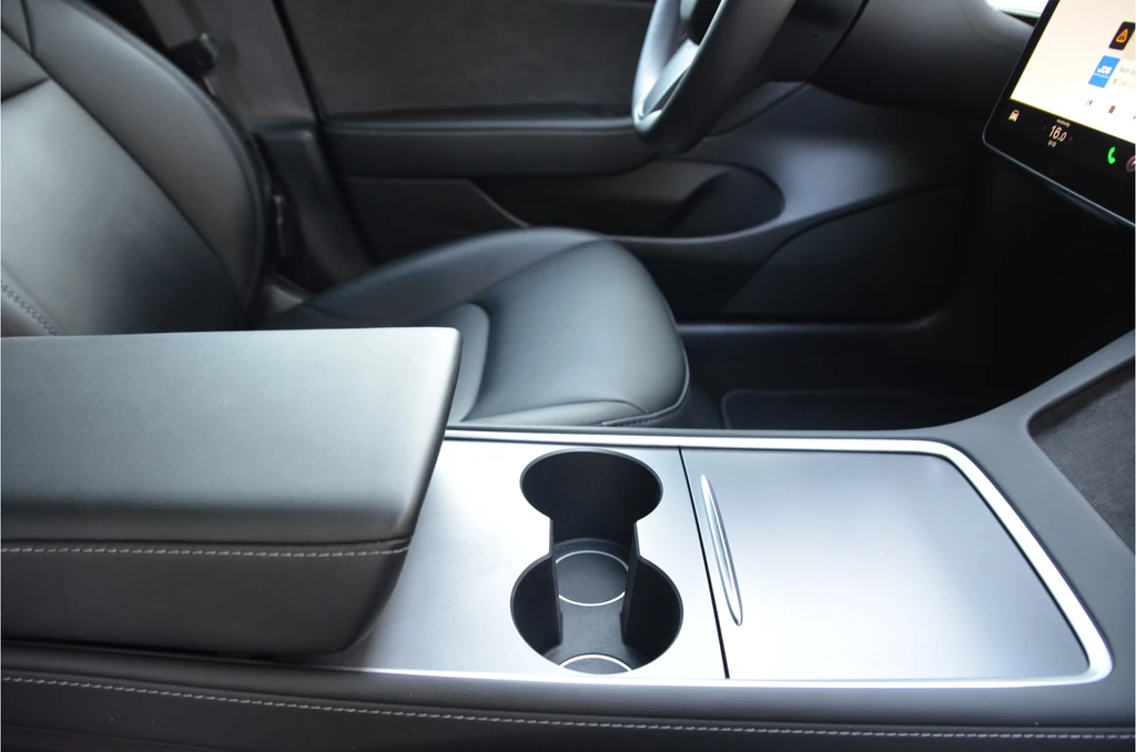 Tesla Model 3 – foto 9