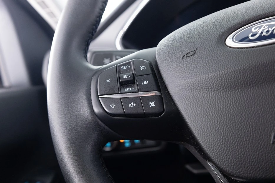 Ford Kuga – foto 22