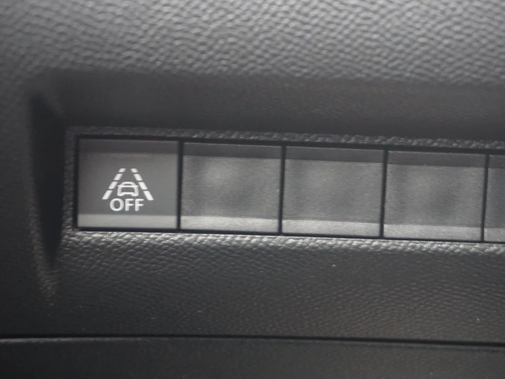 Peugeot e-2008 – foto 14