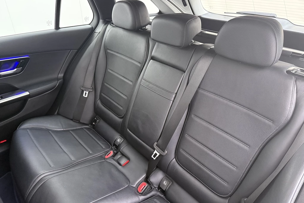 Mercedes-Benz C-Klasse – foto 12