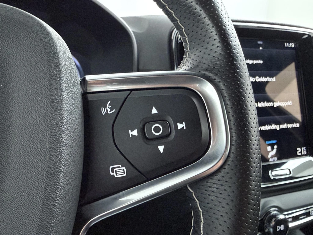 Volvo XC40 – foto 16