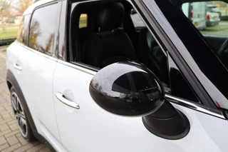 MINI Cooper – thumbnail 18