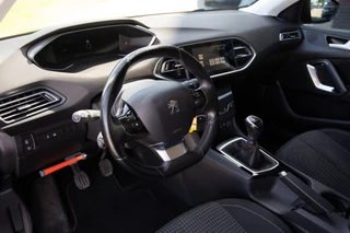 Peugeot 308 – thumbnail 6
