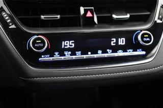 Toyota Corolla Touring Sports – thumbnail 16