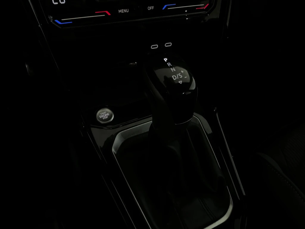 Volkswagen T-Roc – foto 18