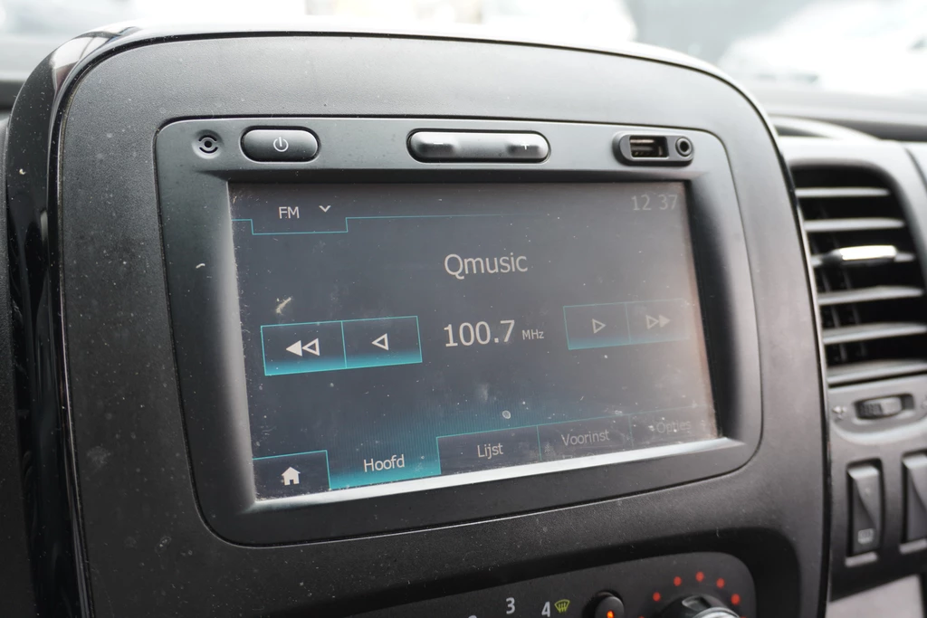 Opel Vivaro – foto 11