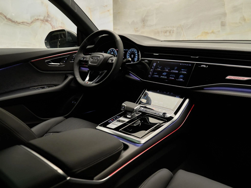 Audi Q8 – foto 11