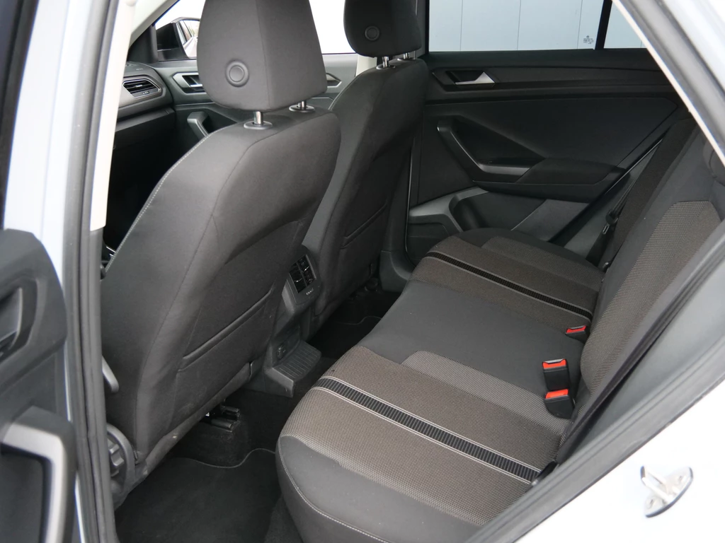 Volkswagen T-Roc – foto 30