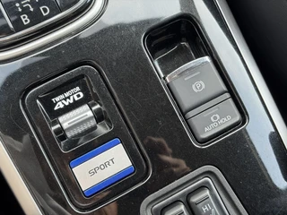 Mitsubishi Outlander – thumbnail 33
