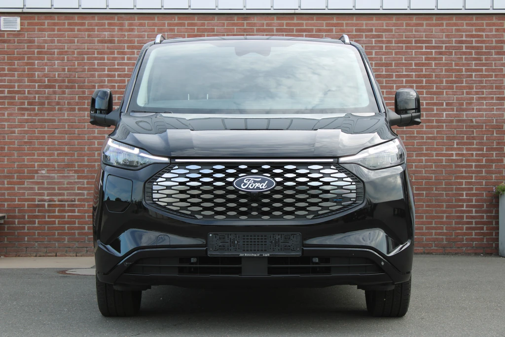 Ford Tourneo Custom – foto 10