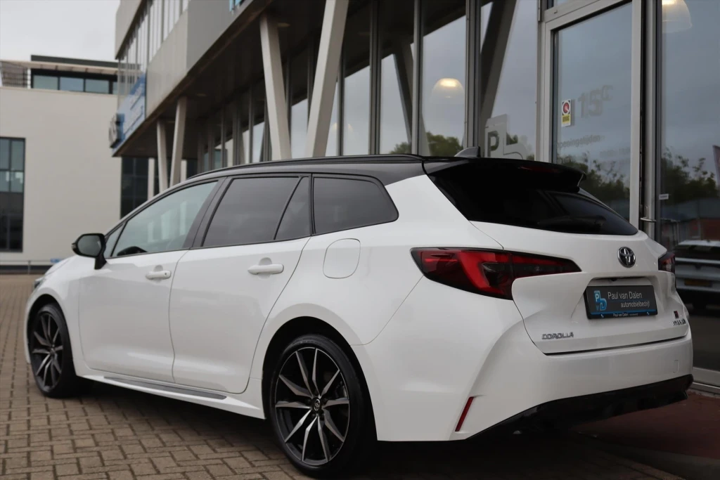 Toyota Corolla Touring Sports – foto 8