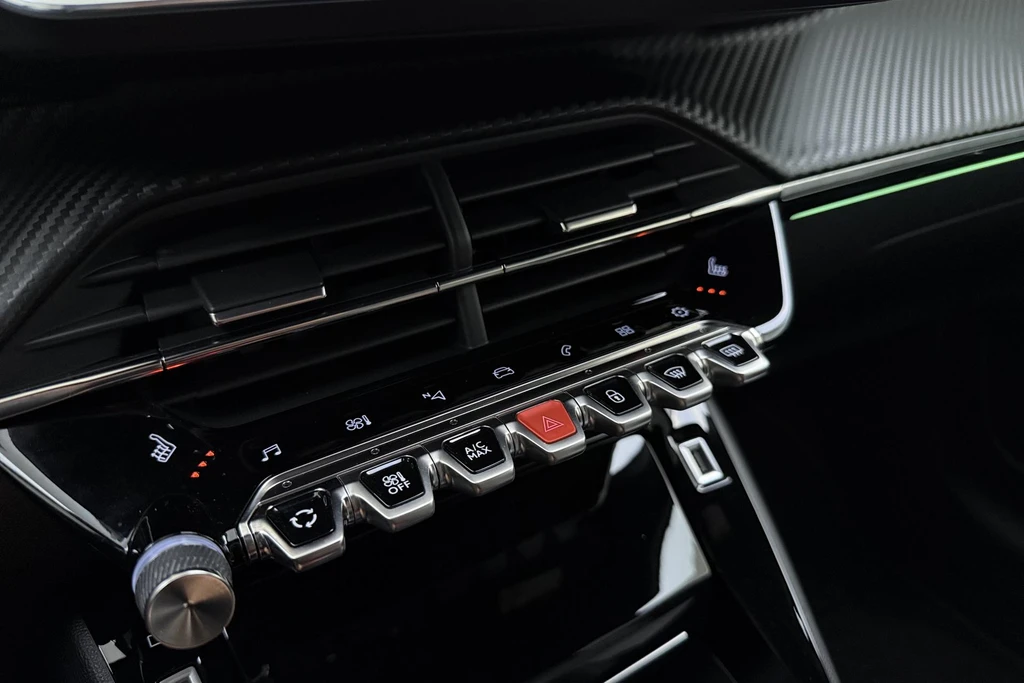 Peugeot 208 – foto 25
