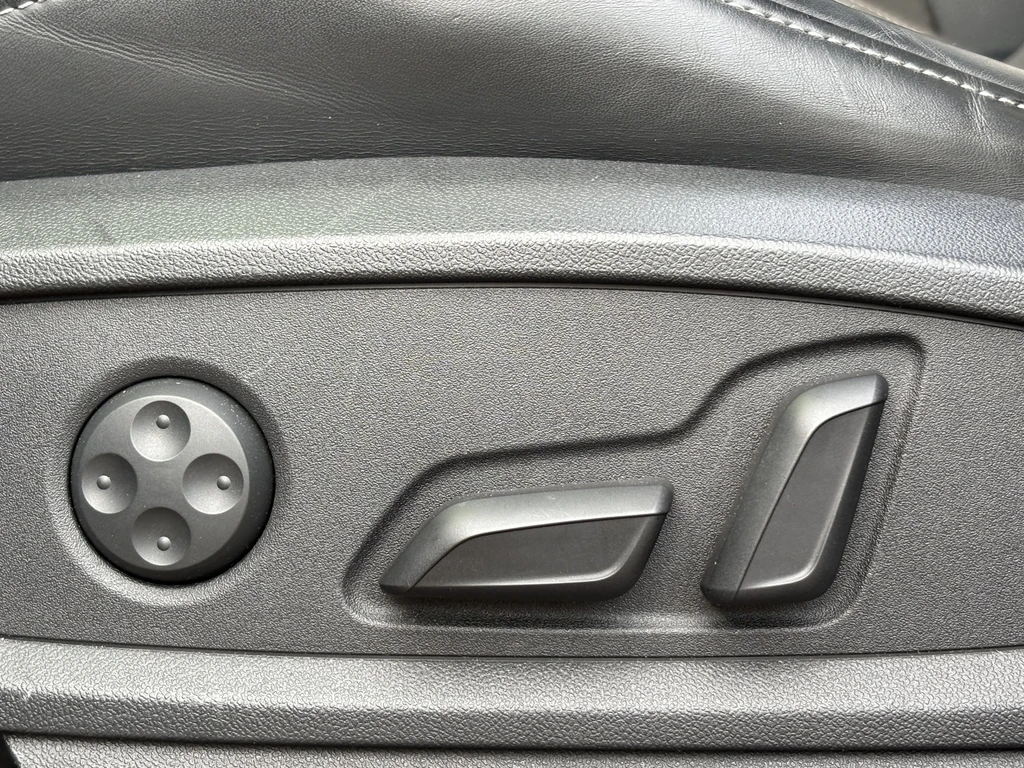 Audi SQ5 – foto 16