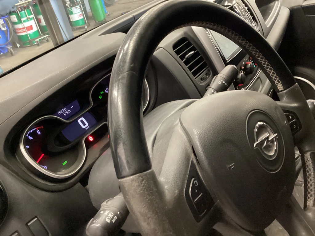 Opel Vivaro – foto 22