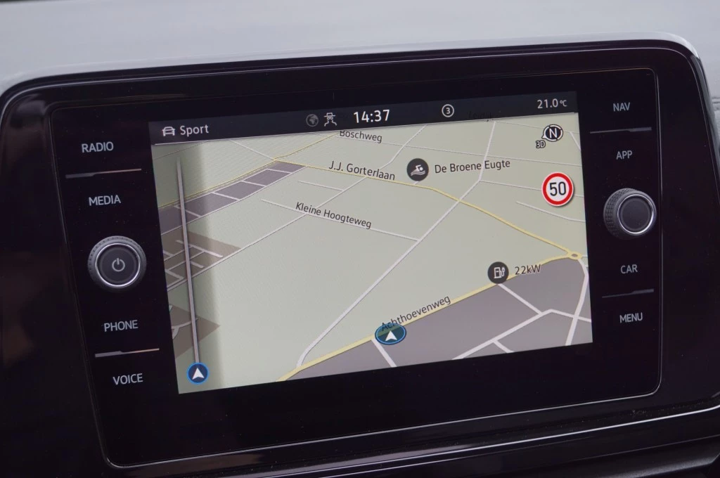 Volkswagen T-Roc – foto 18
