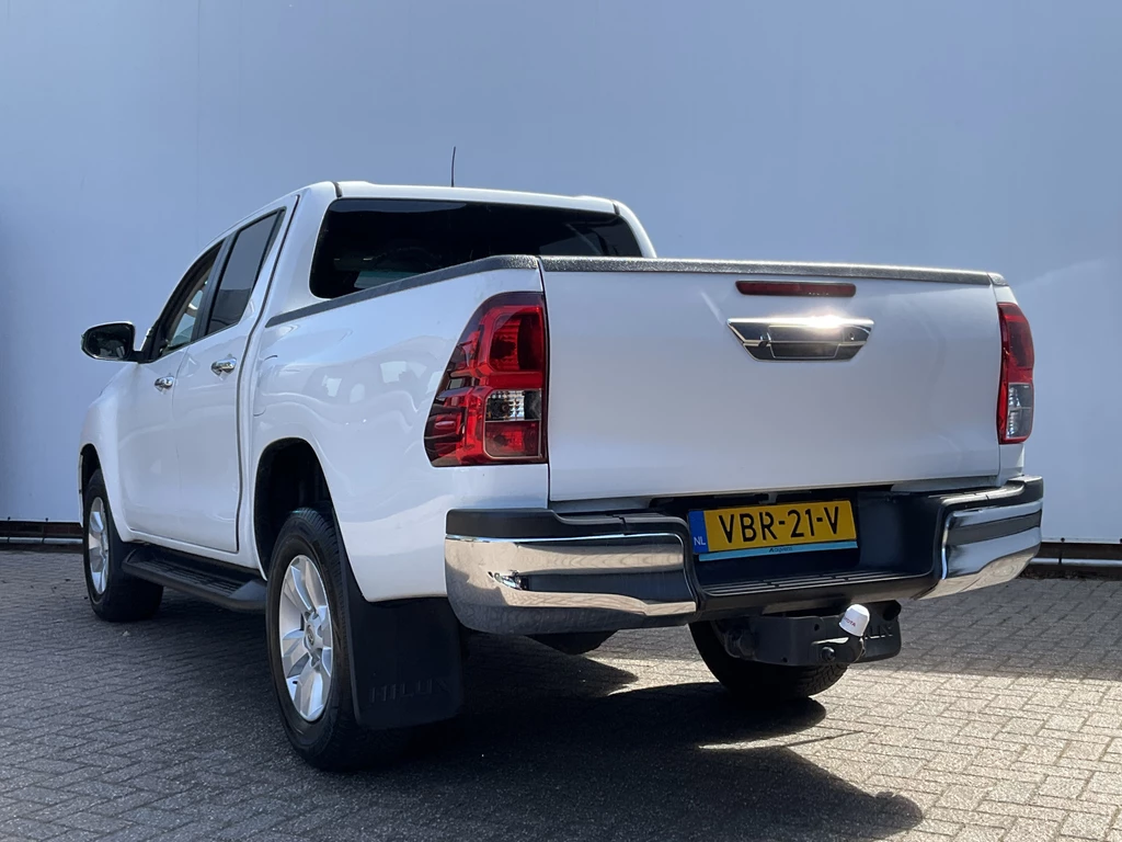 Toyota Hilux – foto 6