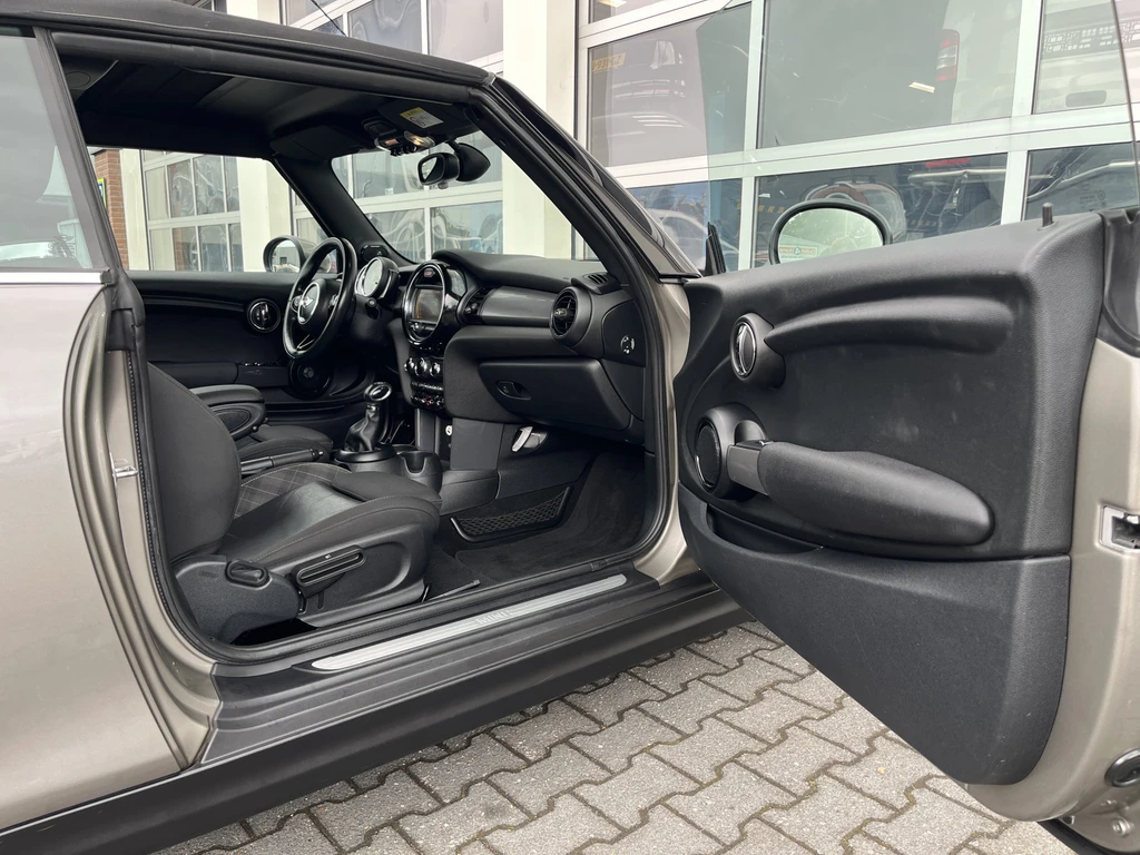 MINI Cooper Cabrio – foto 18