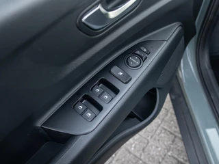 Kia Stonic – thumbnail 22
